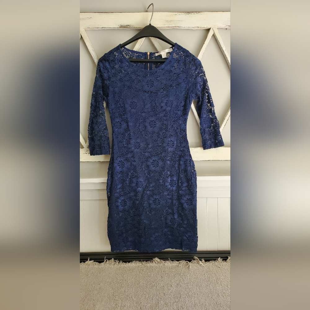 Boston Proper women’s Navy Blue Floral lace 3/4 sleeve lined dress size 2